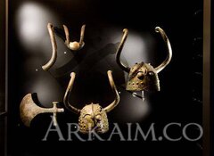 1463495644 11a