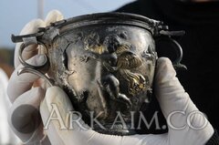 UKQ7r13loTA