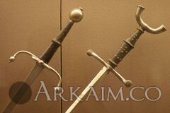 1480411765_c111d11596_b.jpg