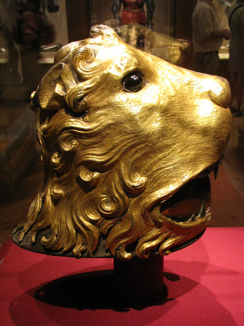 58c43f3cddfbc_salletitalian14701480Renaissancearmorallaantica.jpg