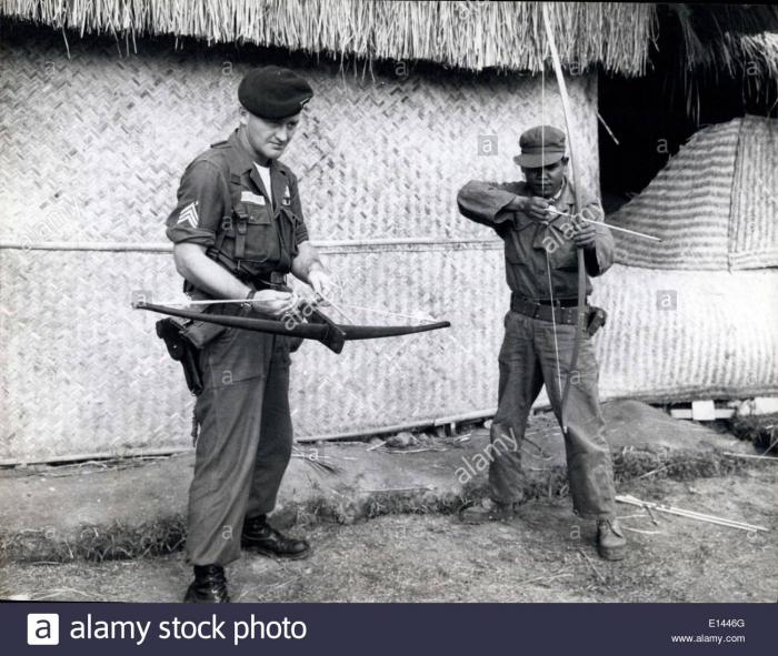 5c584b3647b9f_apr042012vietnamprimitiveweaponsanamericanandvietnamsoldierE1446G.jpg